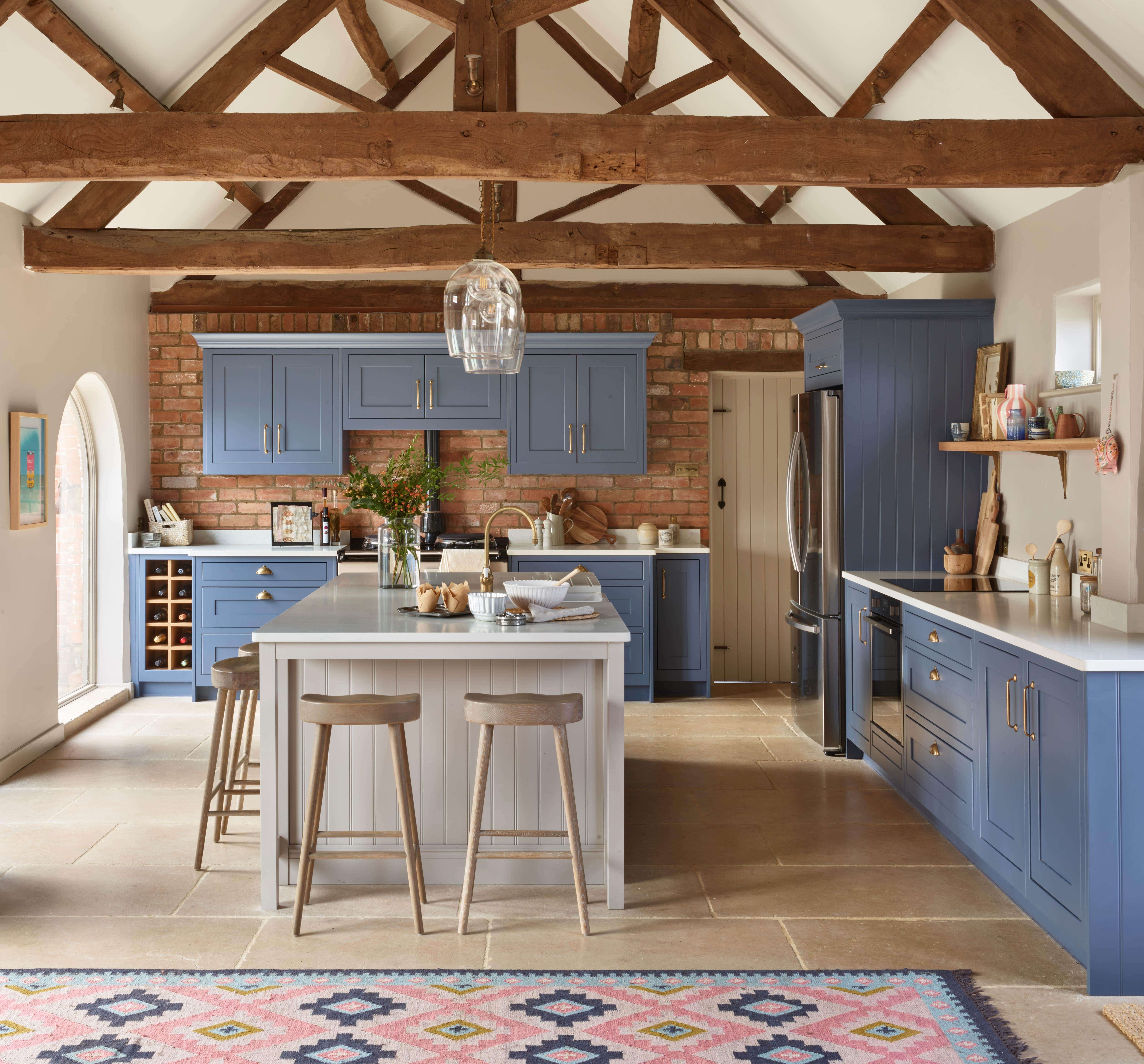 Traditional Kitchens - Timeless Designs | Classic Interiors