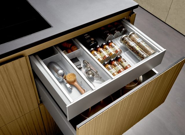 Y_EA Eiche trend MP steingrau ultramatt D4 Besteckeinsatz Gewürze